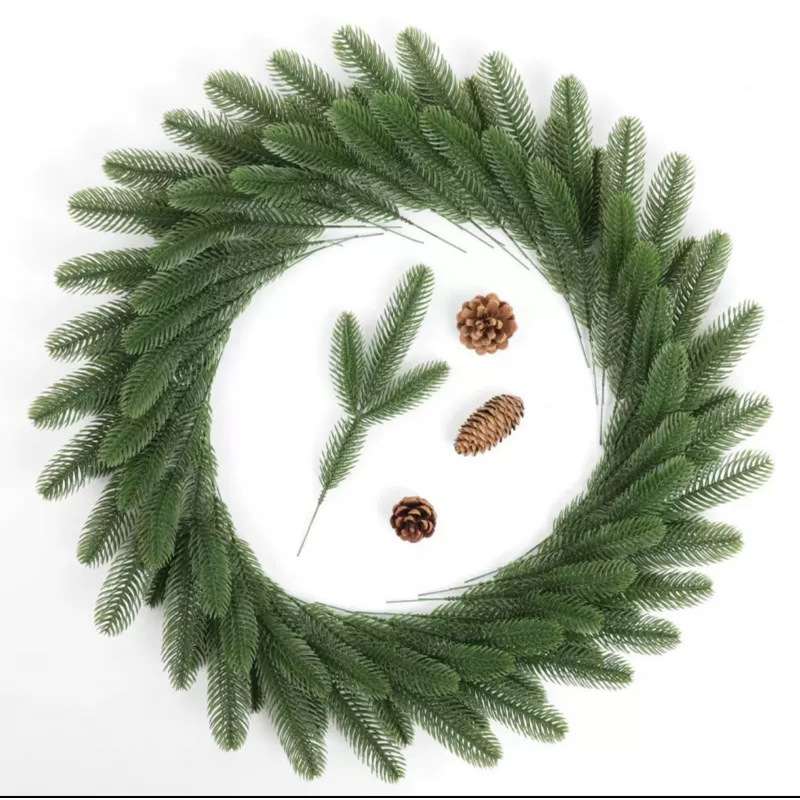 Artificial Pine Branches, Fake - đánh giá và giá Christmas Wreath Fake
